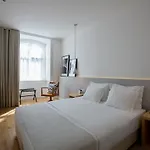 The 8 - Downtown Lisbon