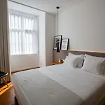 The 8 - Downtown Lisbon