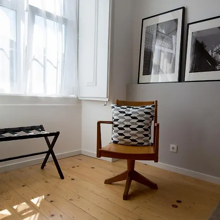 The 8 - Downtown Guest house 4*