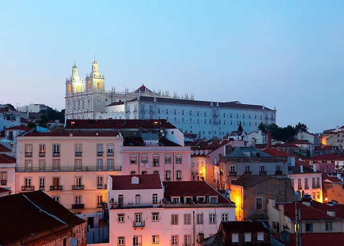 The 8 - Downtown Guest house Lisbon