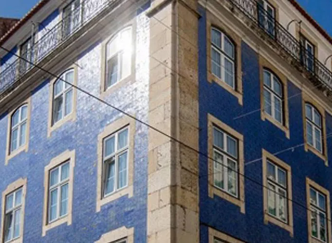 The 8 - Downtown Guest house 4*