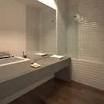 Pensión The 8 - Downtown 4*