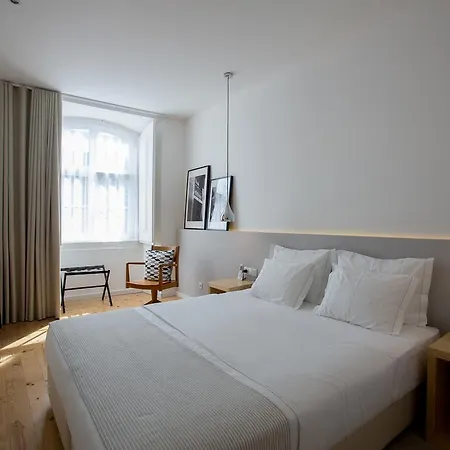 The 8 - Downtown Lisboa