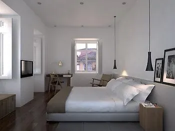 Гостевой дом The 8 - Downtown 4*