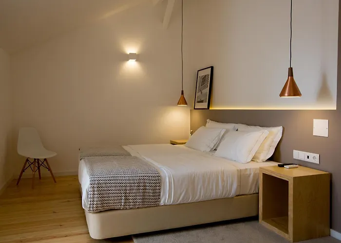 The 8 - Downtown Lisboa